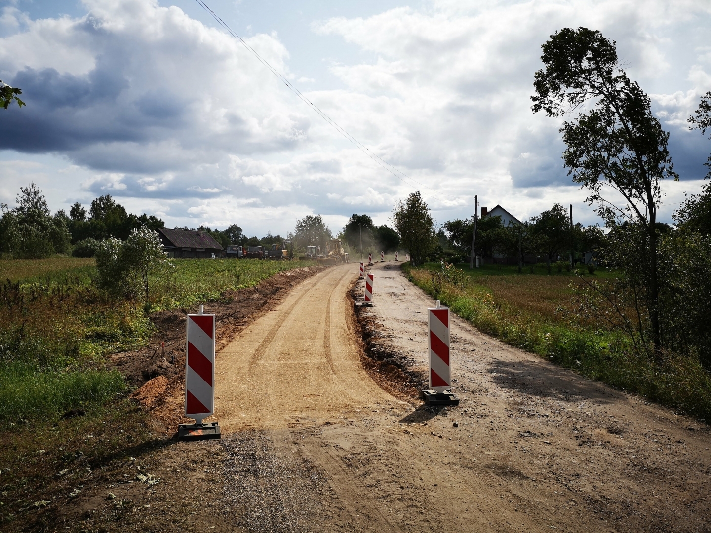 Lauku ceļa remonts