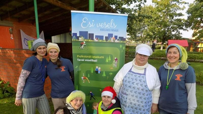 „Pīlādzītis klubs” dalībnieku kopfoto