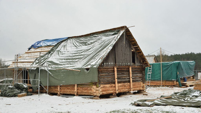 Slutišķu sādžas atjaunošanas darbi