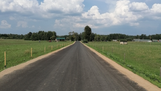 Ceļa "Spalvi - Trušeļi" posms