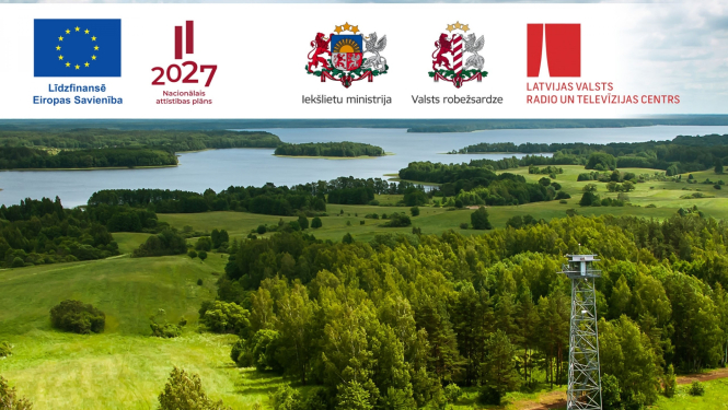 Projekta sadarbības partneru logo ansamblis. Pierobežas dabas skats fonā