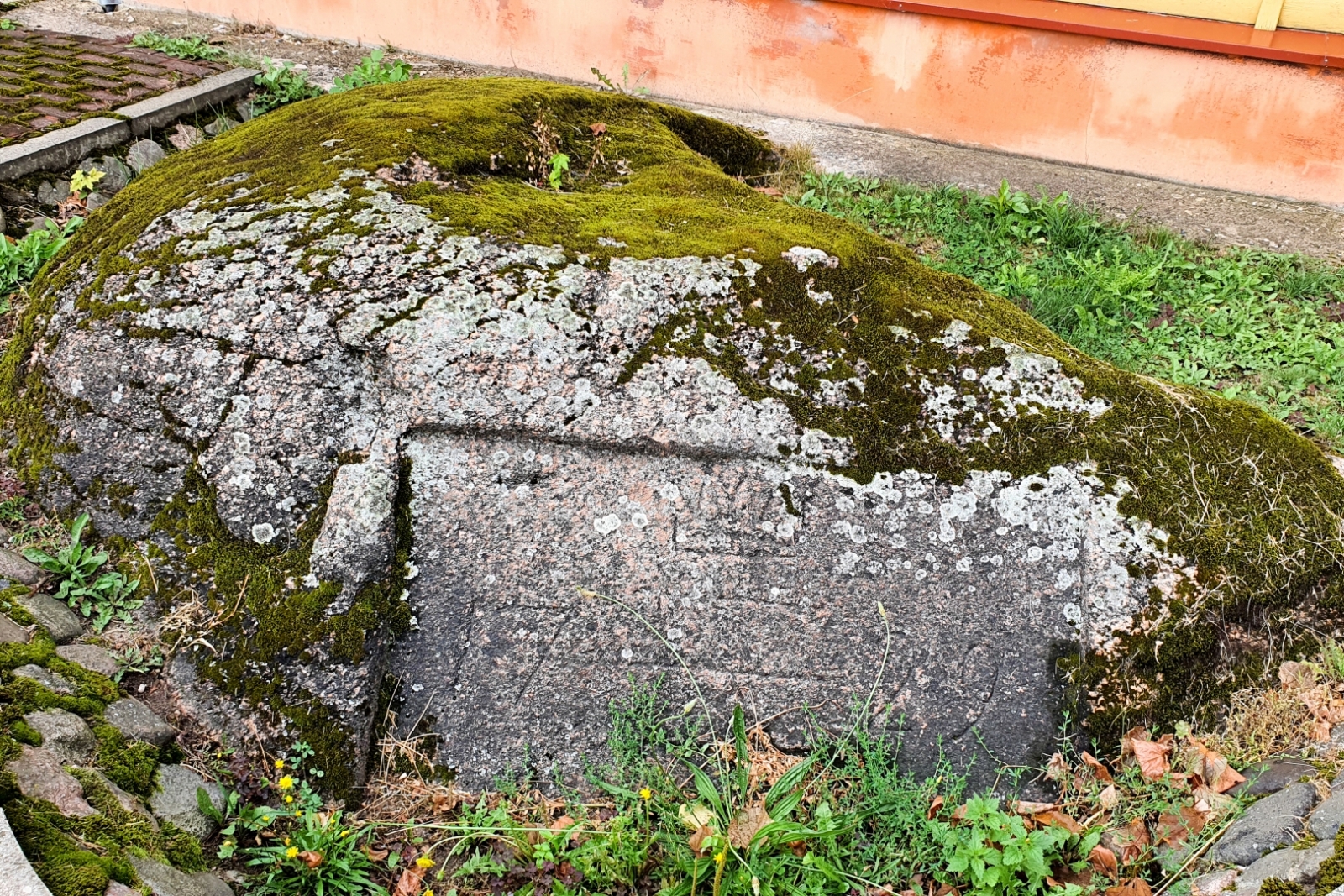 Augusta akmens Krāslavā